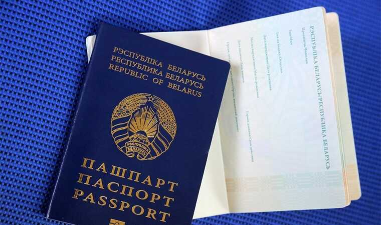 Сторонники белорусской оппозиции ведут переговоры с режимом Лукашенко об отмене запрета на выдачу паспортов за границей
