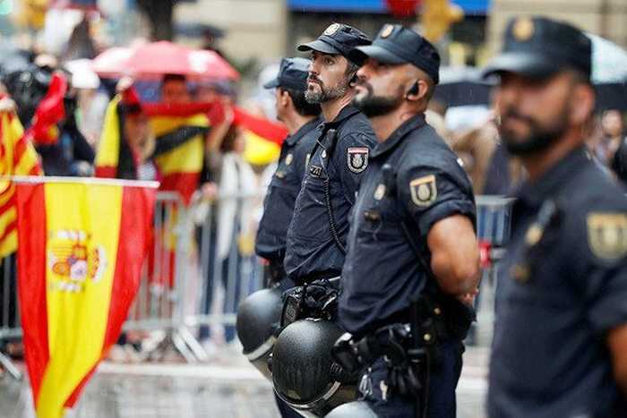 In Barcelona, the hitman of the "Kavač" clan, Filip Knežević — one of the most wanted criminals in the Balkans — was shot dead