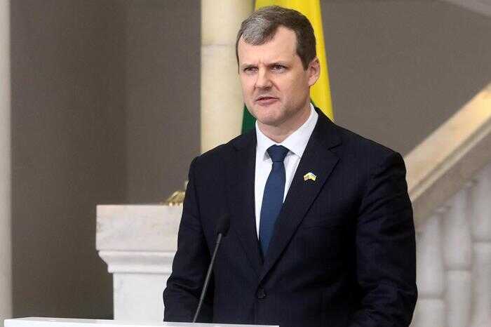 Премьер Литвы сложил полномочия после разоблачений о хищениях европейских средств