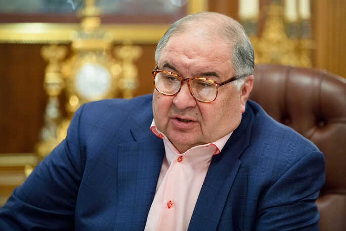 «Кровавый» сенатор, отравленный информатор и медицинский бизнес: как Барабах курировал опасные проекты Усманова
